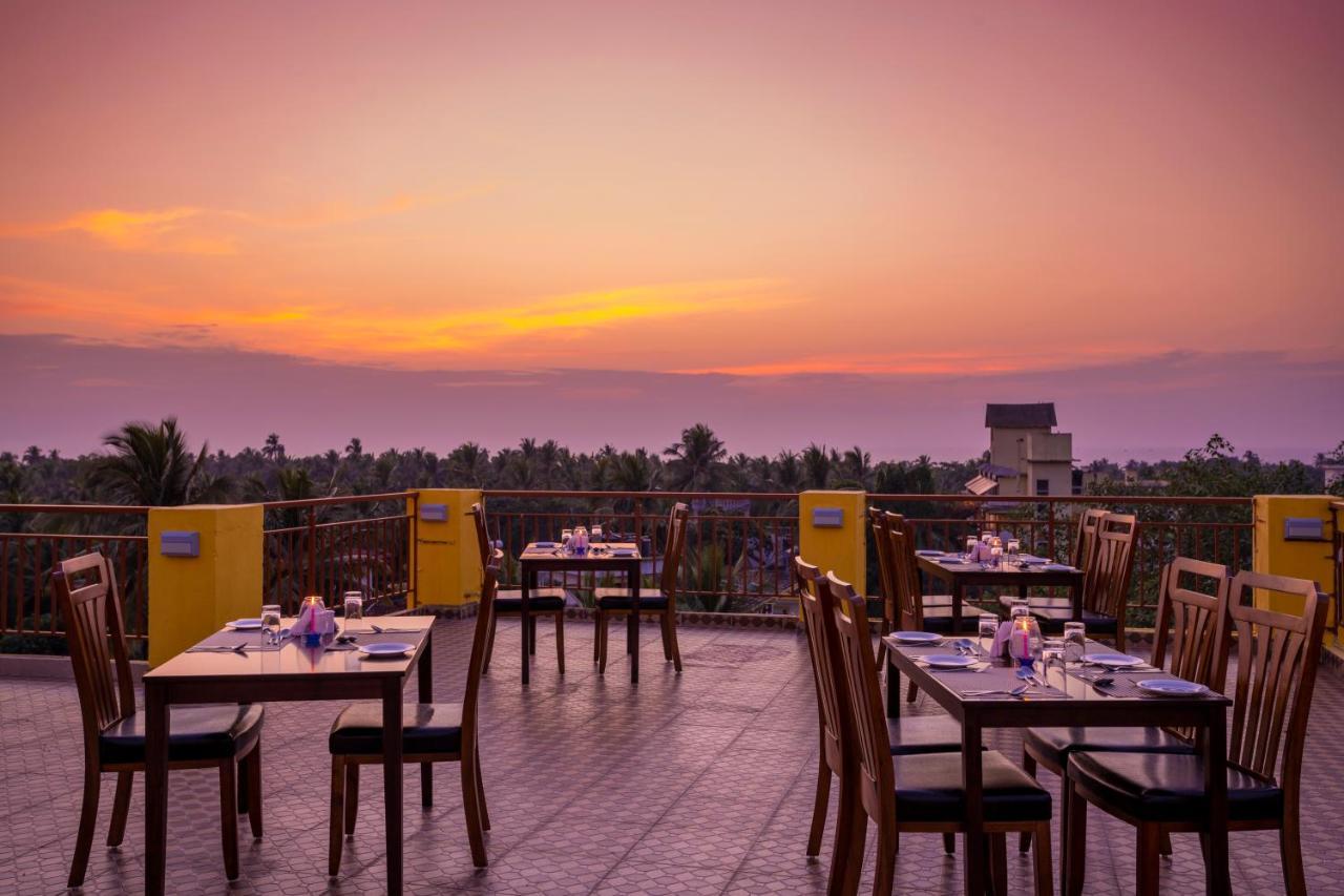 Sairaj Beach Resort Calangute Zewnętrze zdjęcie
